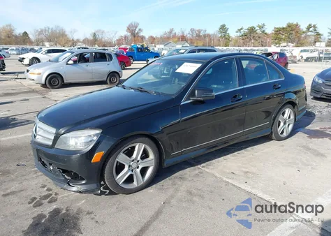 2011 Mercedes-Benz C 300 Sport 4Matic из США, поврежденный, VIN WDDGF8BB9BR169240